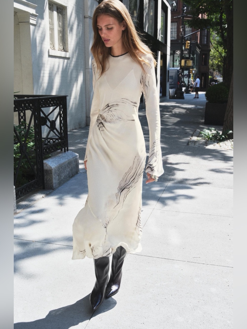 Zara Cream Long-Sleeve Abstract Print Maxi Dress with Black Trim - Picture 8 of 13